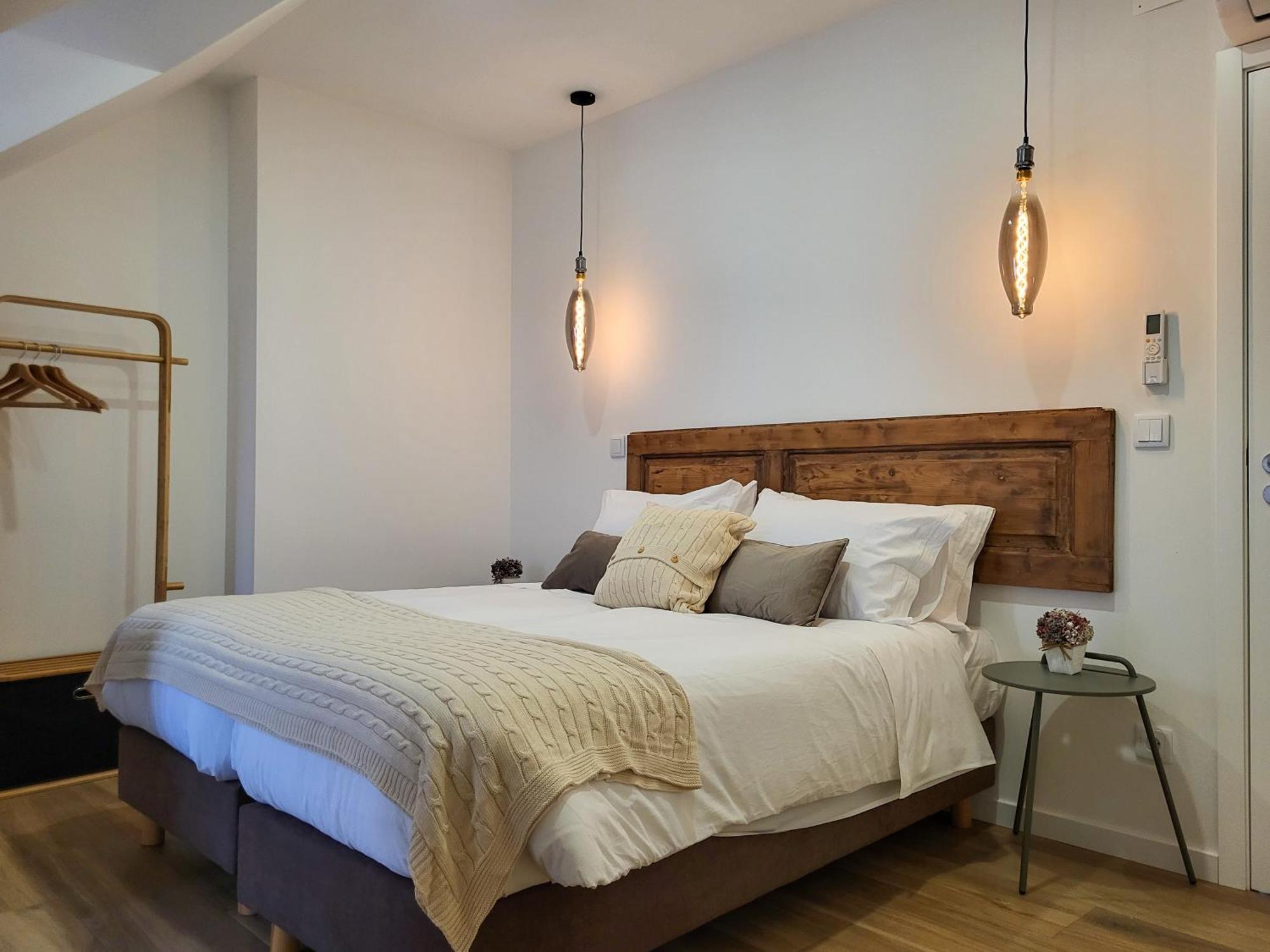 Apartamentos Do Mercado โกวิลา ห้อง รูปภาพ